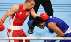 «Парень раскачивается». Усик оценил победный старт фаворита боксерского турнира Олимпиады-2020 в весе Аманкула