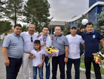 Казахстанских призеров Олимпиады в Токио встретили в Алматы