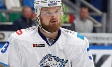 «Не смог себя проявить в „Барысе“». В России объяснили непонятное подписание новичка клубом КХЛ