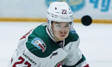 Форвард сборной Казахстана ассистом и буллитом помог «Ак Барсу» разгромить «Нефтяник»