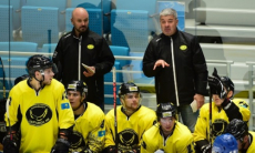 «У меня есть своя планка требований». Тамбиев рассказал о тактике в игре с «Барысом»