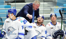 «Соперник был быстрее и сильнее». Наставник «Барыса» высказался о матчах Кубка Президента и новых правилах КХЛ