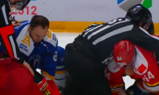 Драка хоккеистов состоялась на Кубке Президента РК в Нур-Султане. Видео