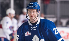 Клуб хоккеиста сборной Казахстана подписал своего первого легионера для нового сезона КХЛ