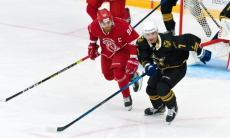 Хоккеист сборной Казахстана может остаться без КХЛ после ухода из «Барыса»