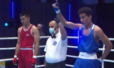 Казахстанский тяжеловес уверенно выиграл бой с нокдауном на МЧА-2021. Видео