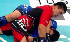 Казахстанского супертяжа жестко нокаутировали в бою за «золото» чемпионата Европы по ММА. Видео