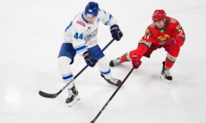 «Повеселили публику». КХЛ оценила «перестрелку» «Барыса» и драку Дица