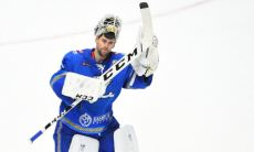 «Барыс» представил новый шлем Йони Ортио. Видео