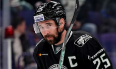 Легендарный одноклубник казахстанца в КХЛ сделал важное заявление о своей карьере