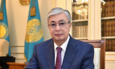 Президент наградил орденами казахстанских паралимпийцев