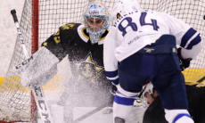 Клуб хоккеиста сборной Казахстана проиграл шестой матч в КХЛ подряд и не смог обогнать «Барыс»