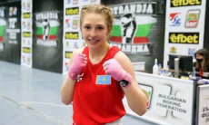 Девушка-боец UFC отреагировала на возвращение Лукас в сборную Казахстана по боксу
