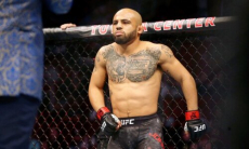 UFC уволил из промоушна сразу четырех бойцов