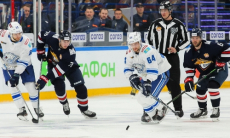 «Один раз забрался в зону и забил». Игрой «Барыса» против «Металлурга» удивились в России