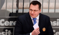 Бывший тренер сборной Казахстана и «Барыса» официально возглавил клуб КХЛ