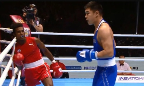 Историческую победу казахстанского боксера над двукратным олимпийским чемпионом вспомнила AIBA. Видео