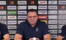 Экс-тренер «Барыса» сравнил игру своего нового клуба с г**ном