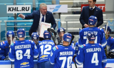 «Вы лучше выйдите из КХЛ, чем позорьте нас». Фанаты «Барыса» отреагировали на поражение «Динамо»