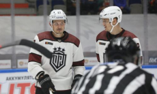 Аутсайдер конференции «Барыса» с игроком сборной Казахстана в составе потерпел домашнее поражение