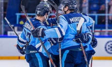 Конкурент «Барыса» за место в плей-офф КХЛ одержал волевую победу