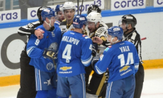 «Ни к чему хорошему это привести не могло». В России рассмотрели яркую победу «Барыса» над «Авангардом»