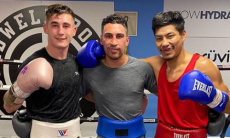 «Это родина бокса». Чемпион WBO из Казахстана рассказал о ходе тренировок в Англии