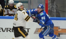 «Барыс» нанес «Авангарду» третье поражение подряд и помог омичам попасть в ТОП событий КХЛ