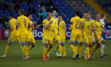 Каково положение сборной Казахстана в группе отбора на ЧМ-2022 после поражения Боснии и Герцеговине