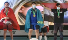 Казахстан завоевал «золото» чемпионата мира по тяжелой атлетике среди юношей