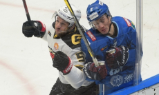 «Не исключаю сенсации». Экс-наставник сборной России назвал победителя матча КХЛ «Авангард» — «Барыс»