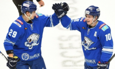 Назван победитель матча КХЛ «Куньлунь Ред Стар» — «Барыс»