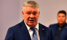 «Тяжело приходилось ему». Юрий Михайлис оценил игру вратаря «Барыса» в матче с минским «Динамо»