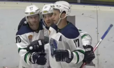 Казахстанские хоккеисты устроили голевую феерию и помогли своему клубу оформить разгром в ВХЛ