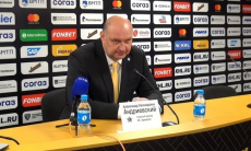 «Сами себе сломали игру». Наставник «Адмирала» назвал главную проблему своей команды в матче с «Барысом» в КХЛ