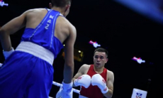 «Очевидна несправедливость». Сенсационную победу казахстанского боксера на ЧМ-2021 подвергли сомнению