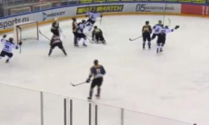 «Бейбарыс» сравнял счёт в матче чемпионата РК с «Алматы» за семь секунд до сирены. Видео