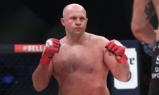 Федору Емельяненко предложили поединок с легендой бокса
