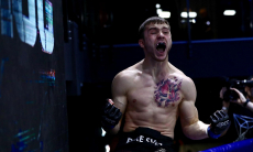 «Пускай сначала пройдет меня, а потом подпишется в UFC». Российский боец назвал условие для реванша с казахским файтером