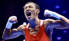 Новому чемпиону мира по боксу из Казахстана подарили квартиру