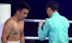 19-летний казахстанский боксер за 78 секунд нокаутировал дебютанта. Видео