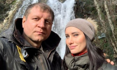 «Любимая моя!». Александр Емельяненко показал фото с возлюбленной