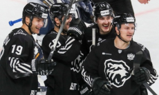 Конкурент «Барыса» на Востоке дал бой одному из лидеров конференции КХЛ. Видео