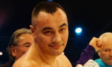 Бой казахстанского нокаутера за титул WBC получил неожиданную оценку