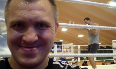 «Получил п***ы и зауважал его». Российский супертяж рассказал о спаррингах с боксером из Казахстана