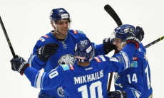  «Барыс» улучшил свою позицию и включился в погоню за плей-офф КХЛ