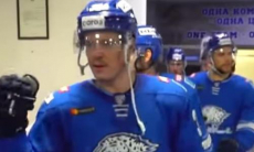 Представлено видео из раздевалки «Барыса» после победы над «Торпедо»