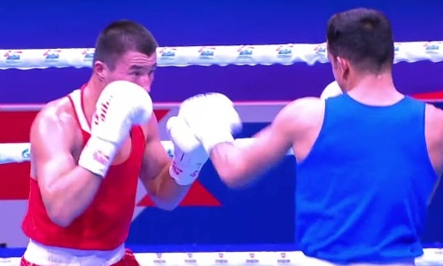 Видео полного боя с нокдауном казахстанца против боксера из уникальной команды на ЧМ-2021