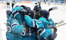 Клуб КХЛ одержал пятую победу за шесть матчей под руководством экс-наставника «Барыса». Видео