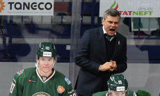 «Игра сложилась бы по-другому». Наставник «Ак Барса» нашел объяснение сенсационной победе «Барыса»